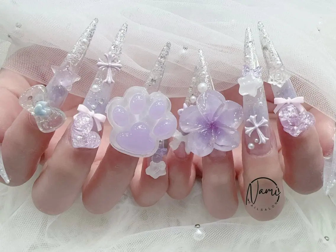 ネイル 長さ出し ガーリー 韓国ネイル ロングネイル 持ち込み ハンドネイル Nami nail salonのネイルデザイン