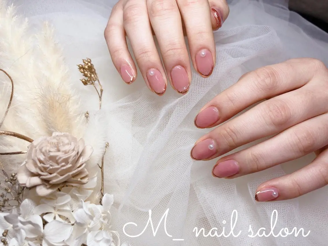 ネイル シンプルネイル M_ nail salonのネイルデザイン