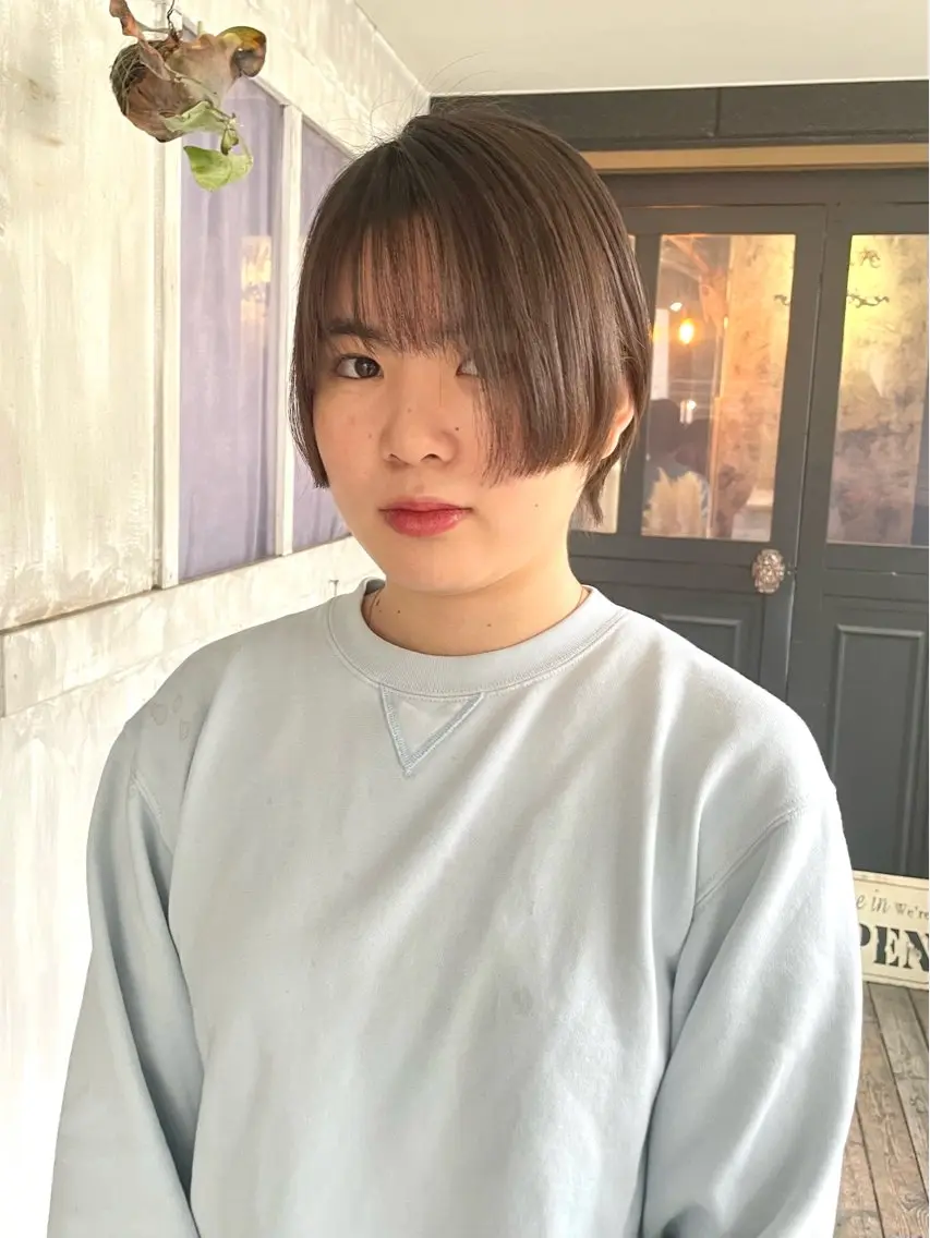 ショート ショートヘア 塩谷 雪花のヘアスタイル