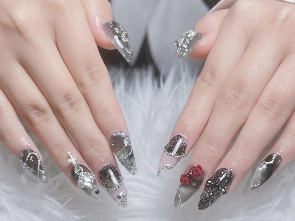 ネイル 長さ出し グラデーション 卒業式 キラキラネイル マグネットネイル Emi🌸Belle Nail Salonのネイルデザイン