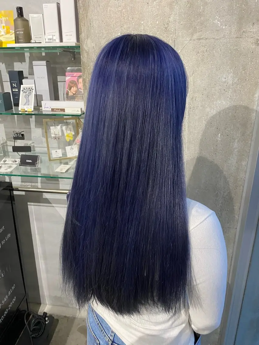 ロング ミヤタ フミヤのヘアスタイル