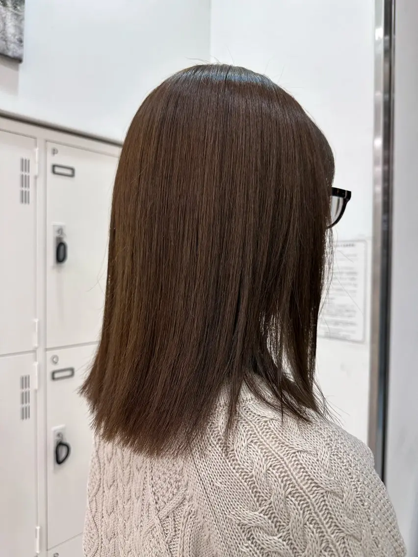 カラー ブラウンカラー 伊佐 愛のヘアスタイル