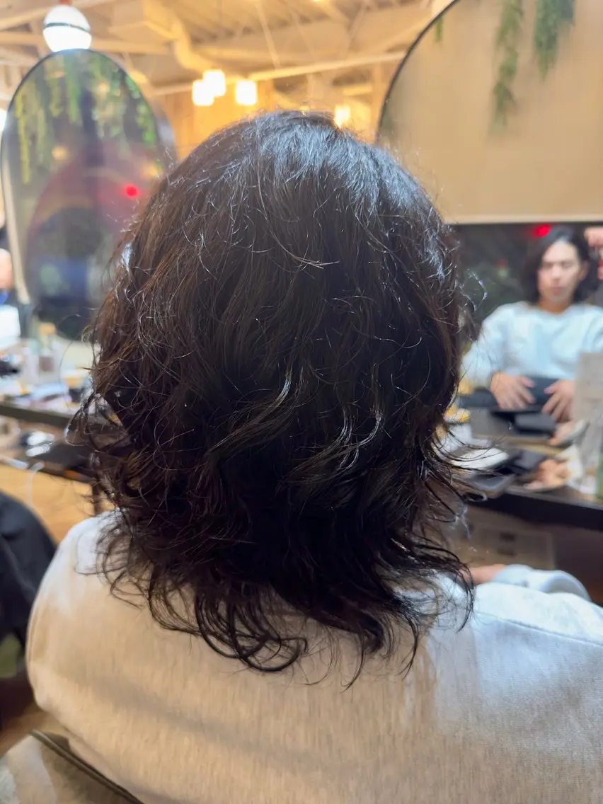 ミディアム ミディアムパーマ 加藤 大河のヘアスタイル