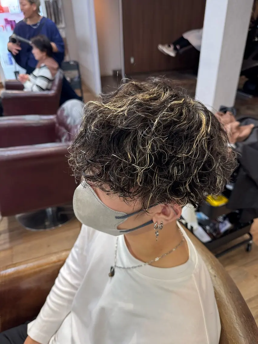 メンズ ヘアカラー あいり 👶🏻❤︎のヘアスタイル