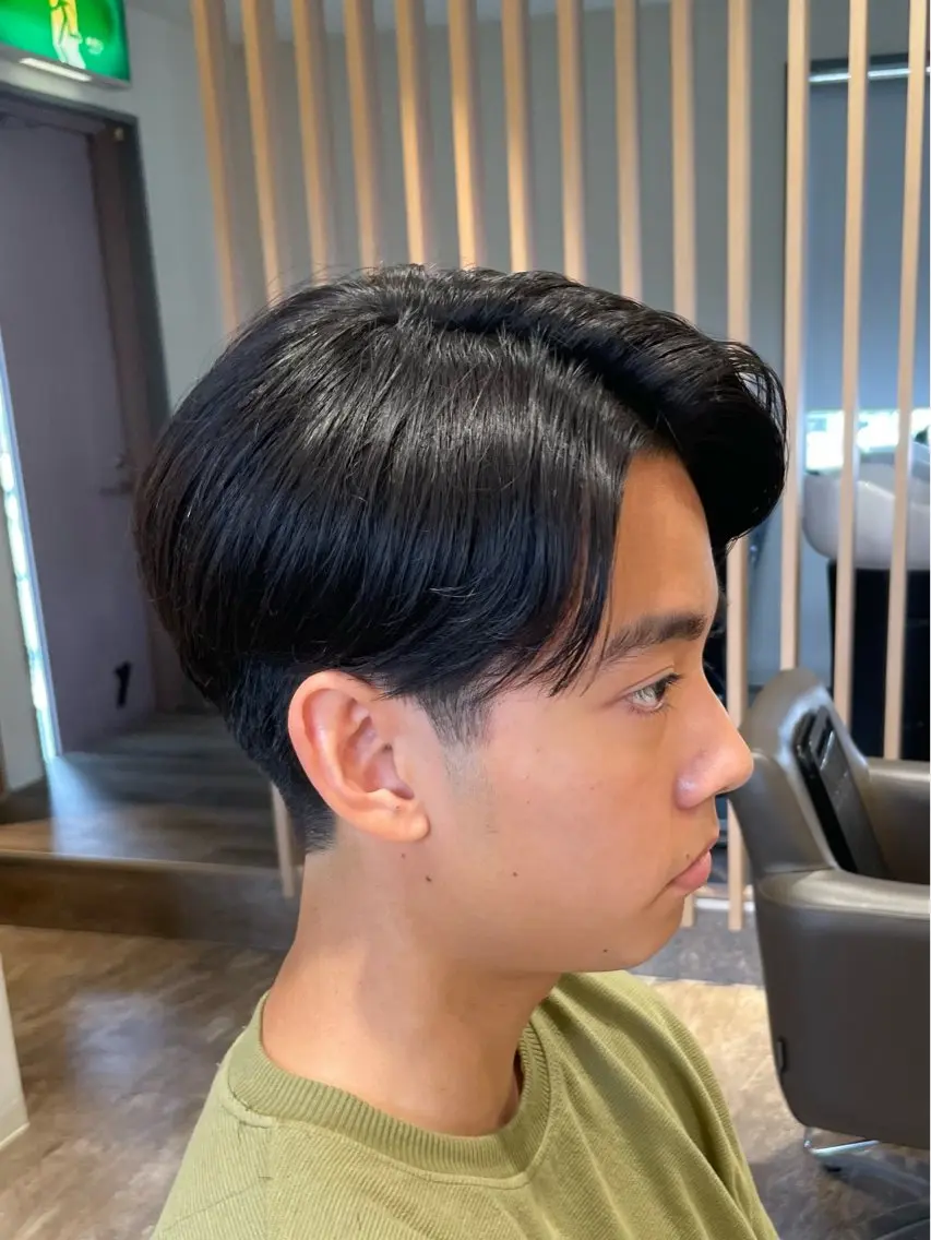メンズ センターパート メンズパーマ 匠メンズショート✖️ アップバングNoroのヘアスタイル