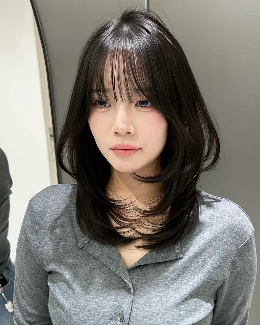 セミロング レイヤー特化 横浜 佐藤拳太のヘアスタイル