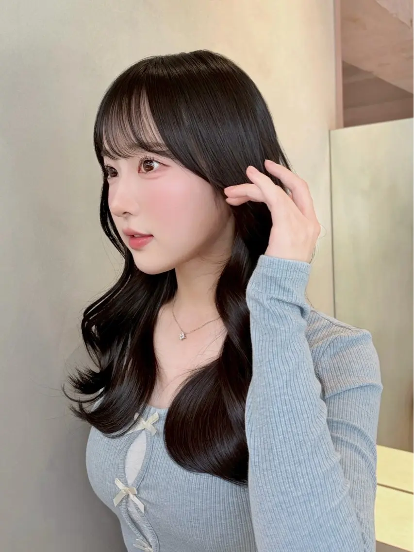ロング ヘアアレンジ ボブ 顔周りカット ハッシュカット ハイレイヤー 髪質改善 カット ヘアカラー トリートメント ヘアセット 大宮ブリーチ縮毛⭕️ 暗髪レイヤーしょうまのヘアスタイル