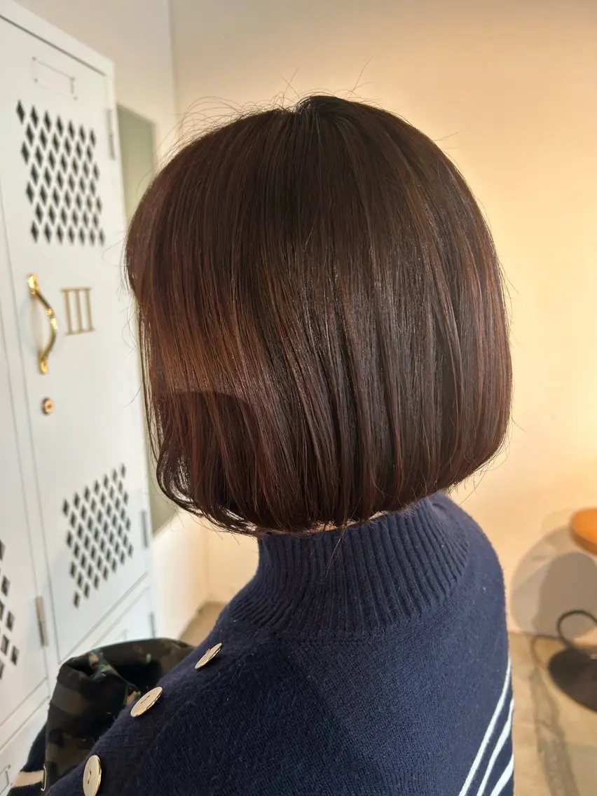 ショート shiho/レイヤー /透明感カラーのヘアスタイル