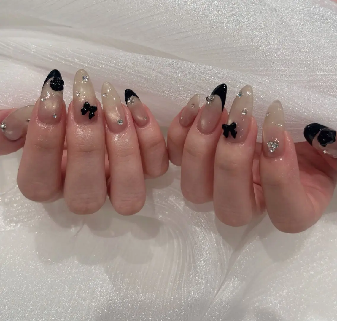 ネイル ハンドネイル VINGTNAIL 青山 伊藤さくらのネイルデザイン