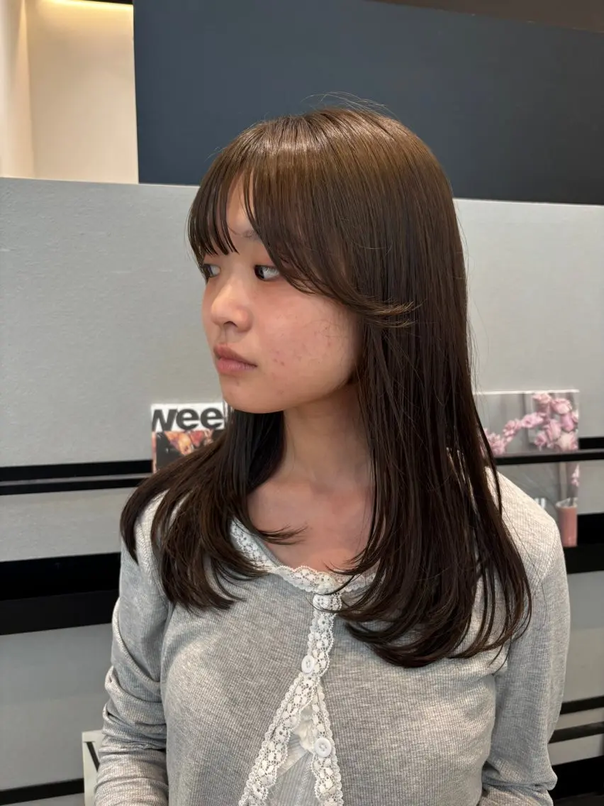 セミロング カラー ベージュカラー カット ヘアカラー 透明感カラー/ レイヤーkotonoのヘアスタイル