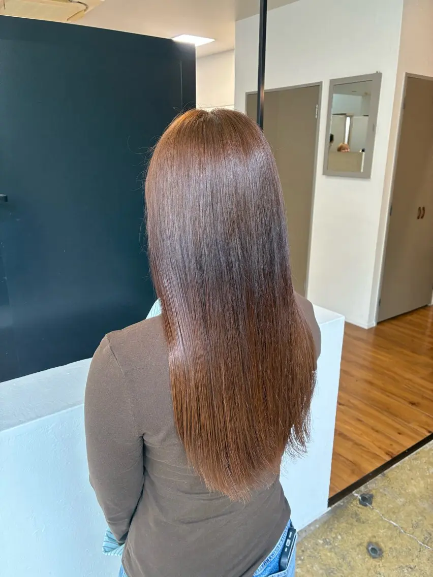 ロング ヘアカラー 石川 菜月のマツエク・マツパデザイン