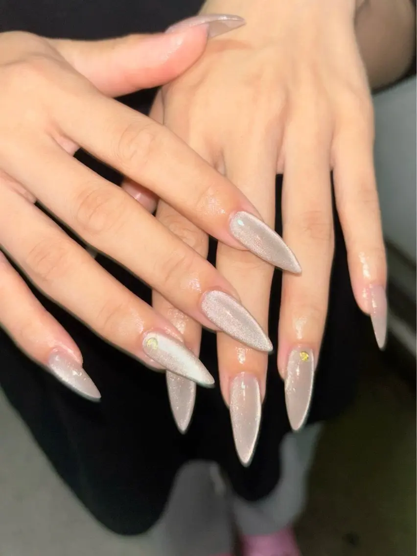 ネイル ハンドネイル LIAn.🎀 Munakataのネイルデザイン
