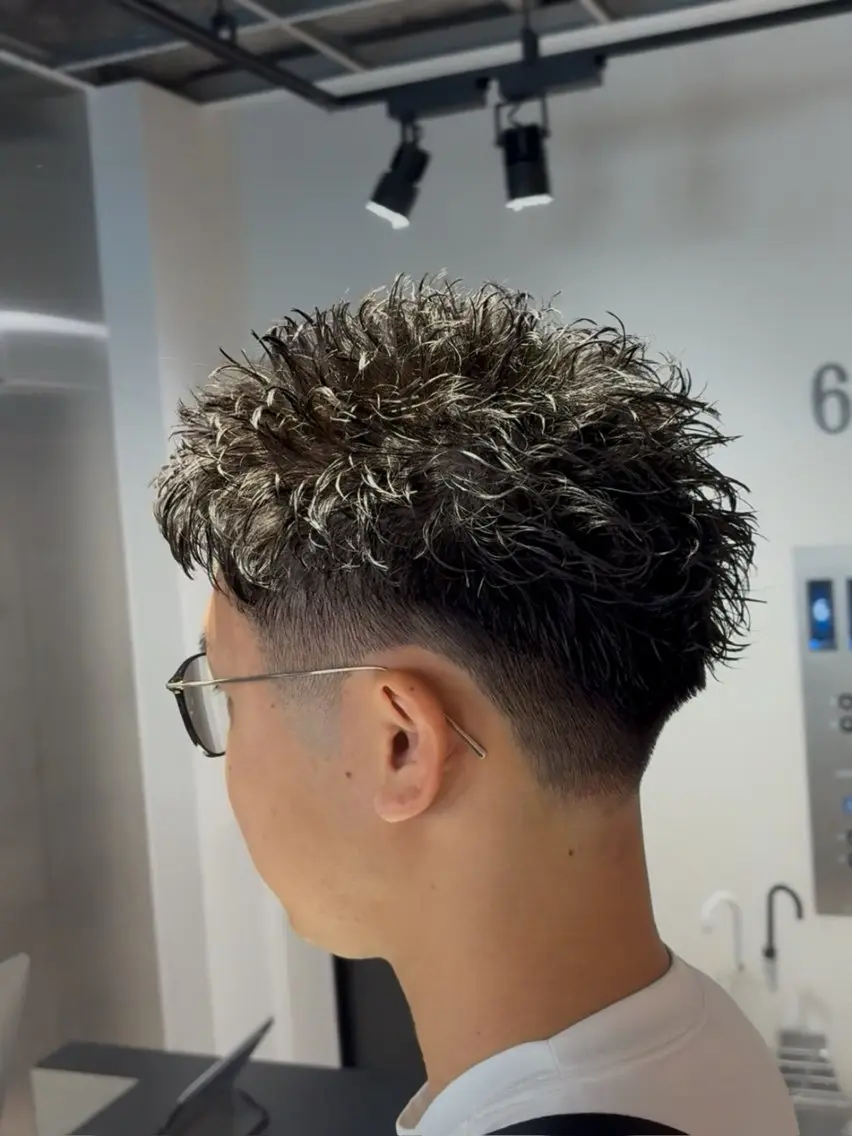 ショート カット パーマ ヘッドスパ ヘアセット パーマ指名率No1 メンズ特化ケイトのヘアスタイル