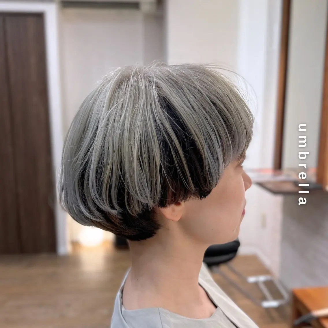 ショート カラー ブロンド ホワイトブロンド ショートヘア ヘアカラー トリートメント ヘアセット しんのすけ /モデルさん募集中のヘアスタイル