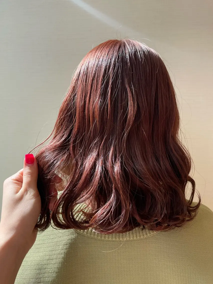 ミディアム カット ヘアカラー 💿 kanna💿のヘアスタイル