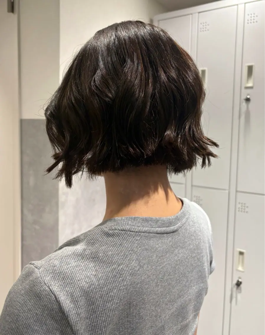 カラー ベージュ、ブラウン ／ボブ　ユミのヘアスタイル