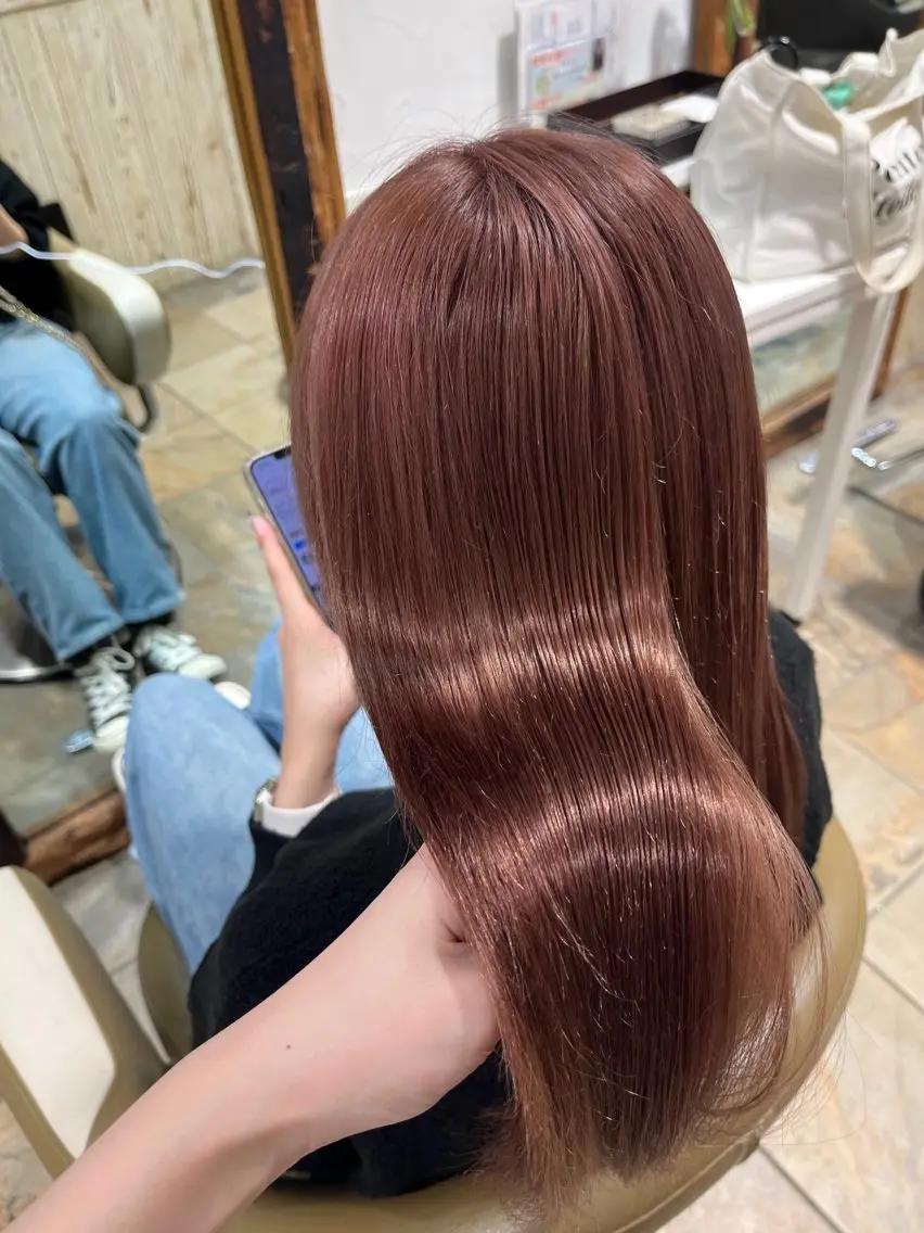 カラー 石井 歩奈のヘアスタイル