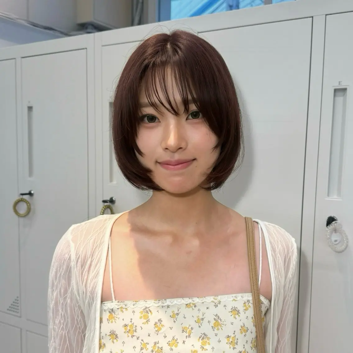 ミディアム カラー カット ヘアカラー 🤍ENIF ハヤシアヤナ🤍のヘアスタイル