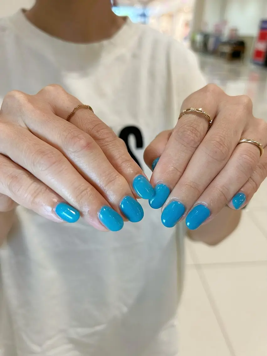 ネイル 韓国ネイル マグネットネイル オフィスネイル ワンカラーネイル ハンドネイル 🎀miyake ｜nailのネイルデザイン