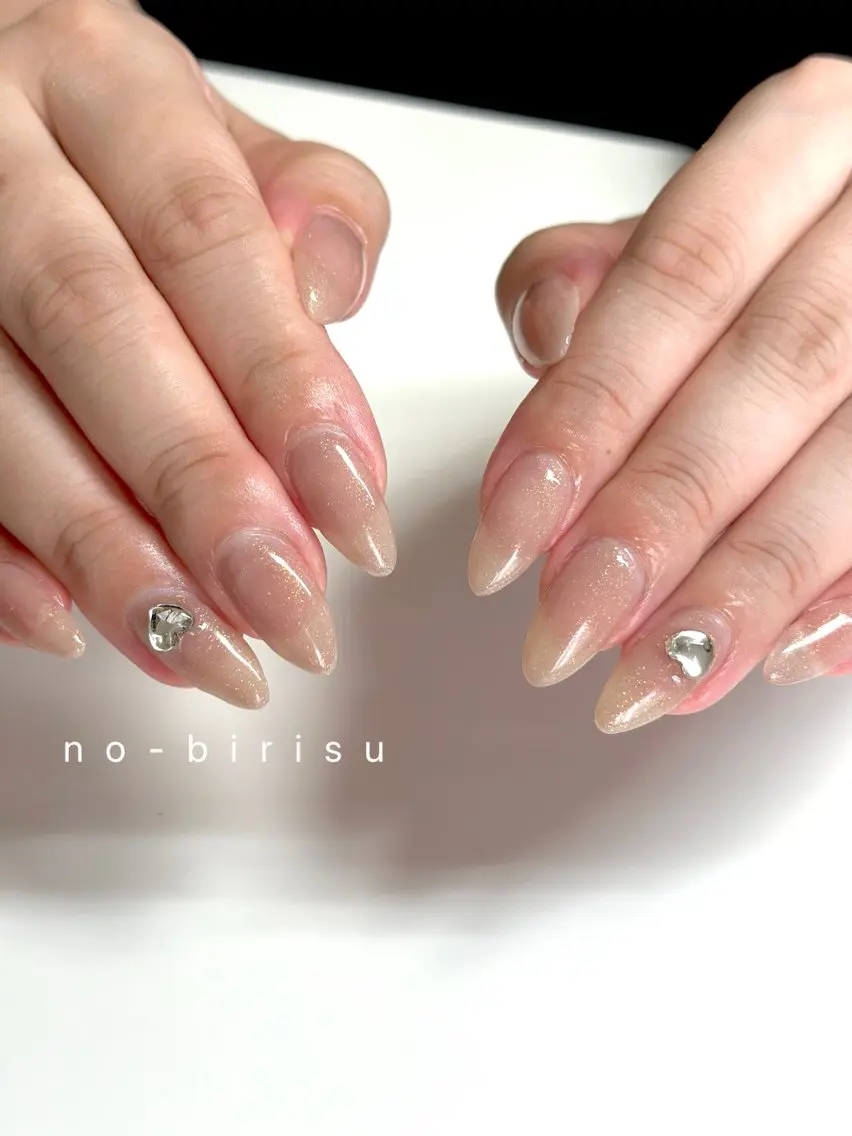 セミロング ハンドネイル no-birisu nailのネイルデザイン