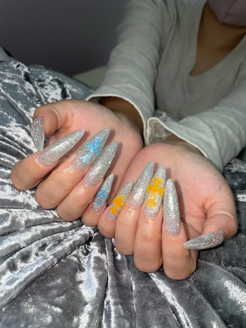 ネイル ハンドネイル Mumu眉毛,ネイル モデル募集中🪄のネイルデザイン