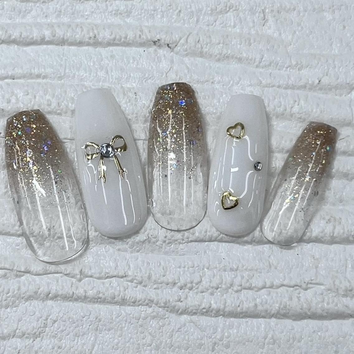 ネイル Nail salon Honey Beeのネイルデザイン