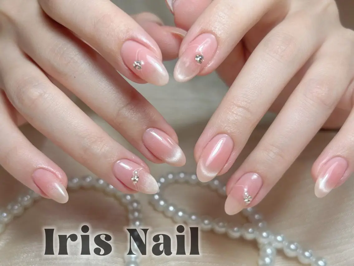 ネイル ハンドネイル ハンドケア 🍒IRIS Nail🌸のネイルデザイン