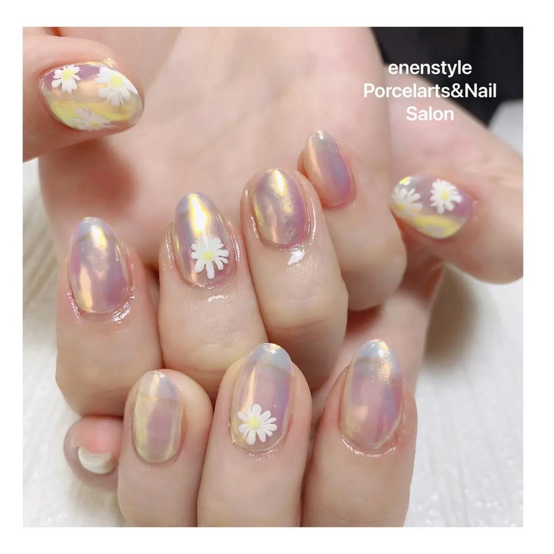 ミディアム ネイル ハンドネイル 🐾enen style 🐾のネイルデザイン