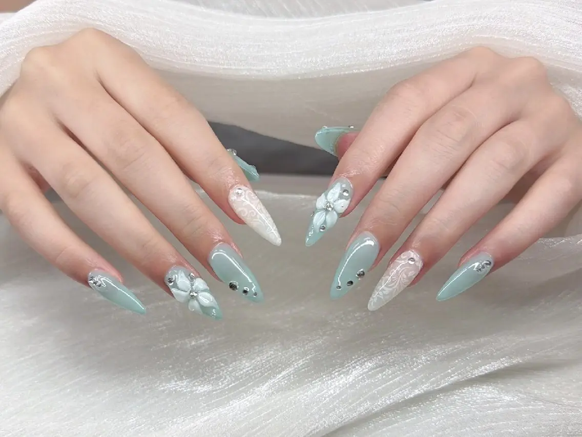 ネイル ハンドネイル 　miyu.nail yukino のネイルデザイン