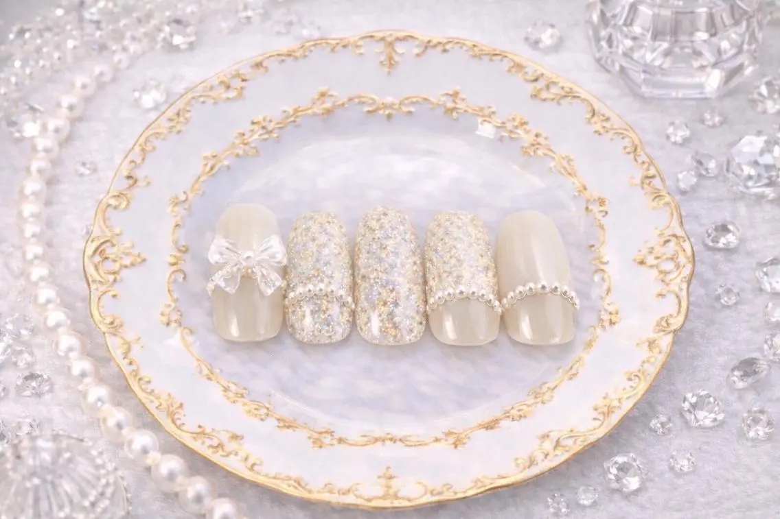 ネイル REBEST南森町 nail🪽のネイルデザイン