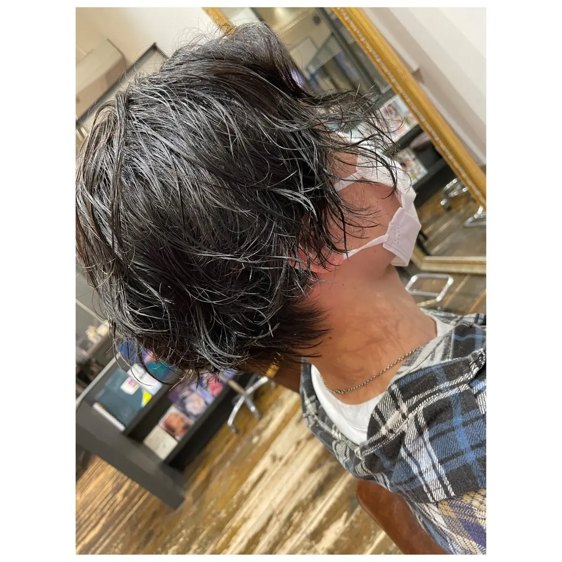 ショート カラー パーマ くるくるパーマ aikoのヘアスタイル