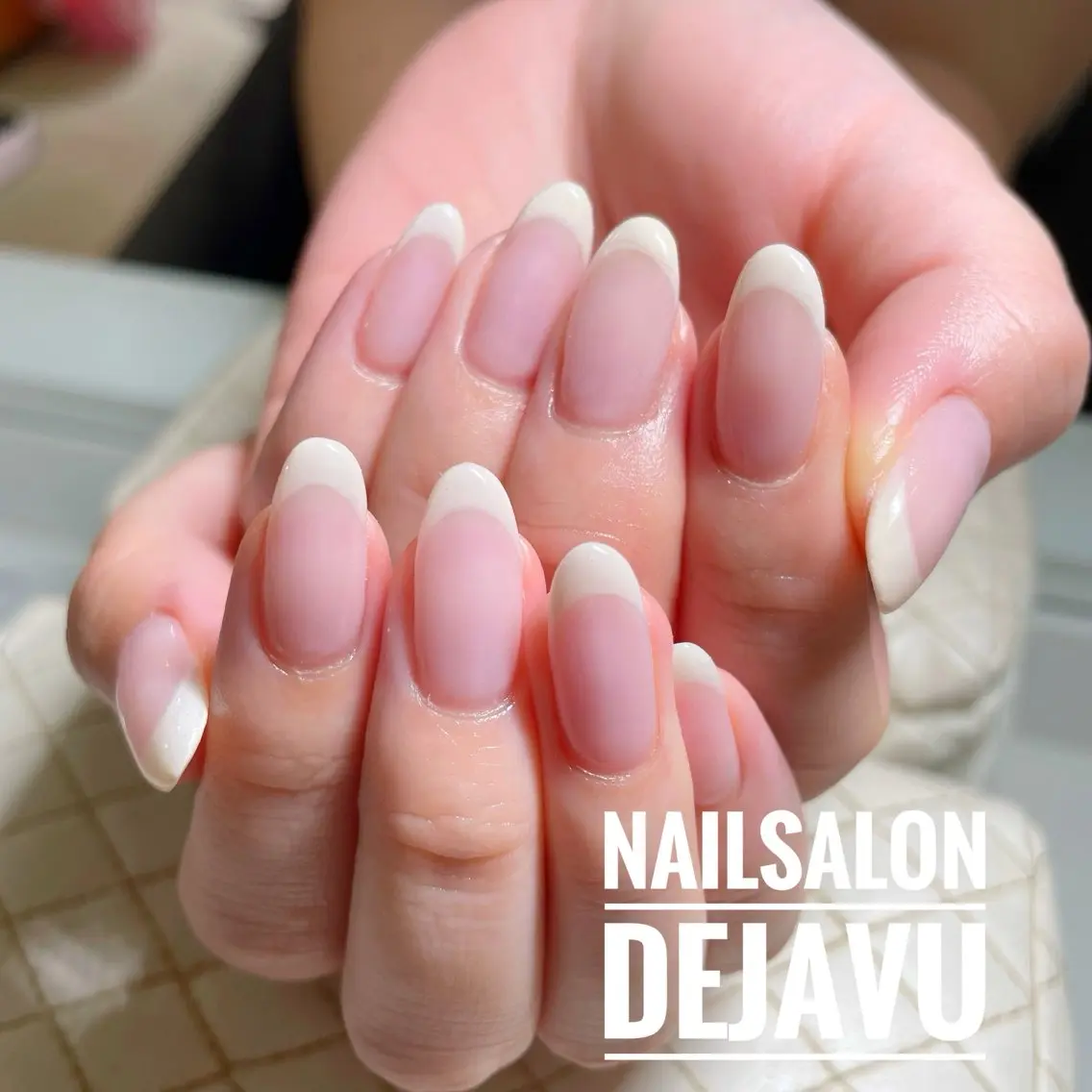 ネイル フレンチネイル ハンドネイル Nailsalon Dejavuのネイルデザイン