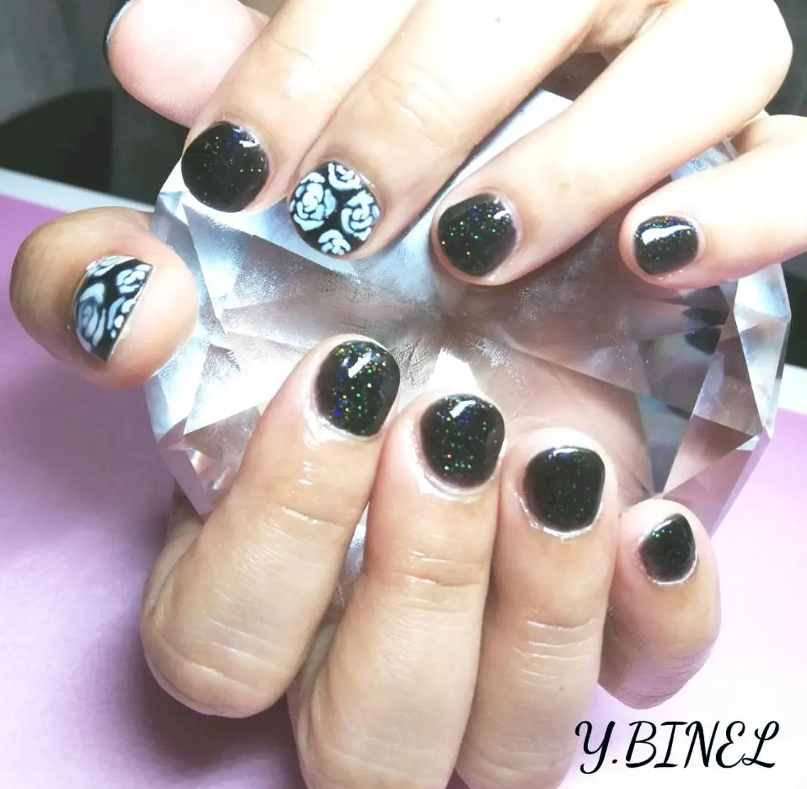 ネイル ハンドネイル Nail Salon Y.BINELのネイルデザイン