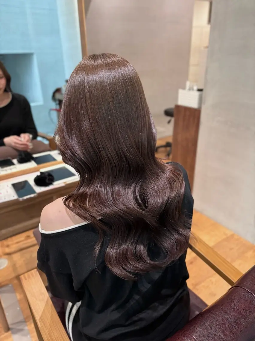 ロング 村上 莉菜のヘアスタイル