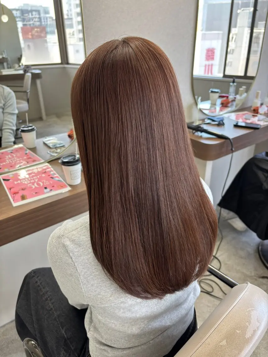 ロング カラー ベージュカラー ブラウンカラー ブラウンベージュ マロンブラウン 韓国風ヘア ヘアカラー トリートメント 藤野 結衣のヘアスタイル