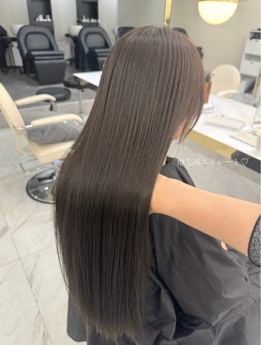 ロング カラー ヘアアレンジ 髪質改善 縮毛矯正 トリートメント レイヤーカット🤍 RINAのヘアスタイル