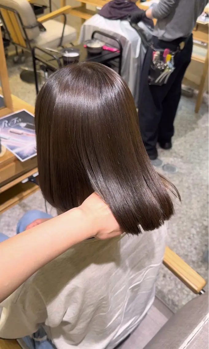 ミディアム カット ヘアカラー トリートメント 🌷透明感レイヤー/ Ayana🌷のヘアスタイル