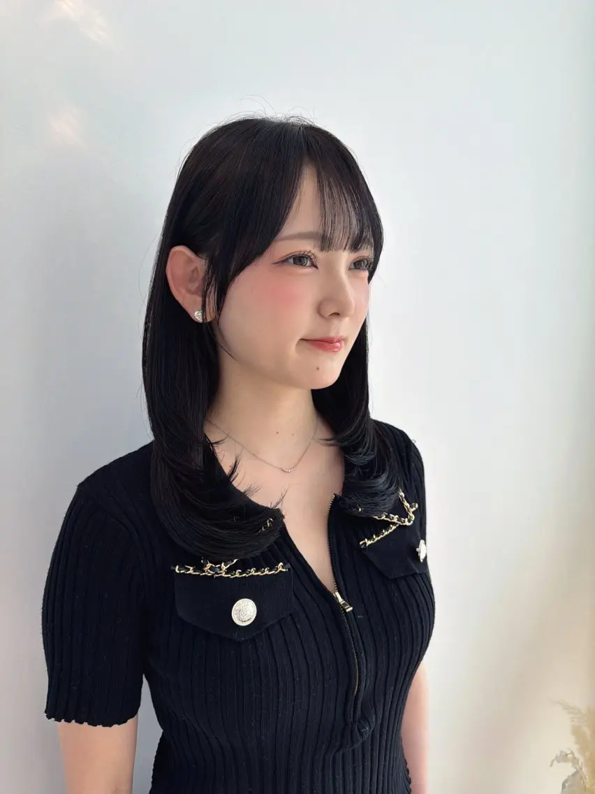 セミロング レイヤーカット カット ヘアカラー トリートメント 🩵HIYORI /栄/レイヤーカットのヘアスタイル