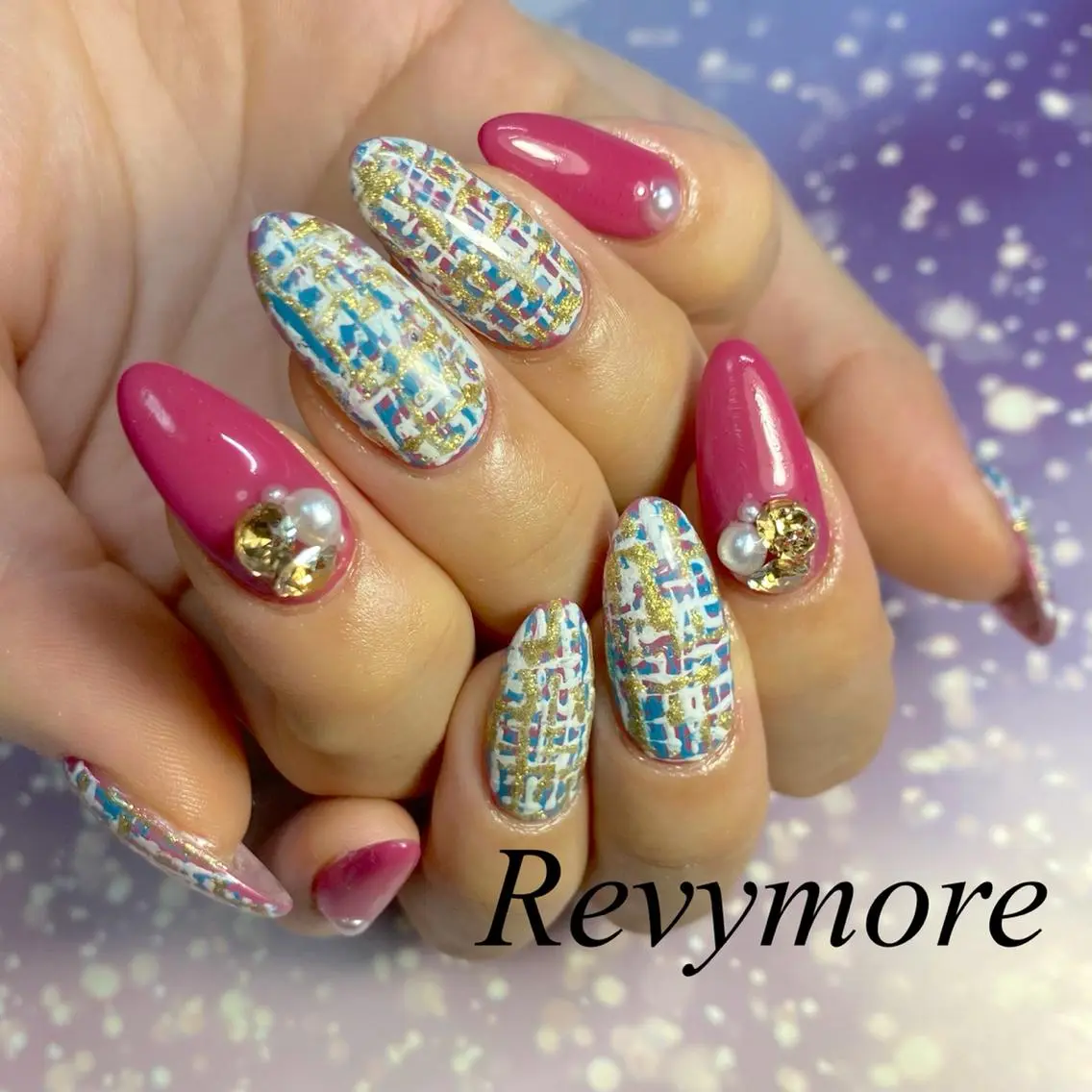 ミディアム ネイル ジェルネイル ニュアンスネイル オフィスネイル シンプルネイル ツイードネイル nail salon Revymoreのネイルデザイン