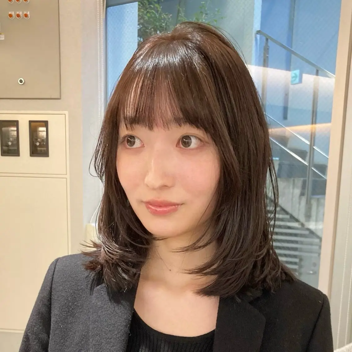 ミディアム カラー カット ヘアカラー レイヤーカット🪄 ヘアセット🪄シホのヘアスタイル