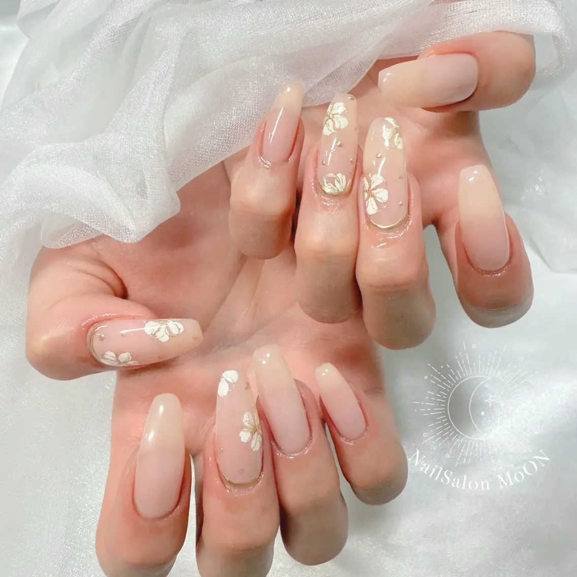 ネイル ハンドネイル ハンドケア MoON...❤︎ MeGuのネイルデザイン