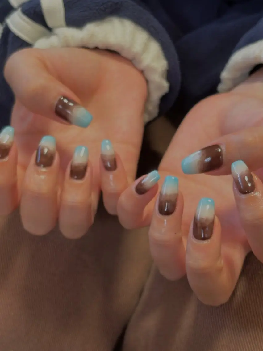 ネイル ジェルネイル グラデーション キラキラネイル マグネットネイル ニュアンスネイル ハンドネイル tamu nail 　金町のネイルデザイン