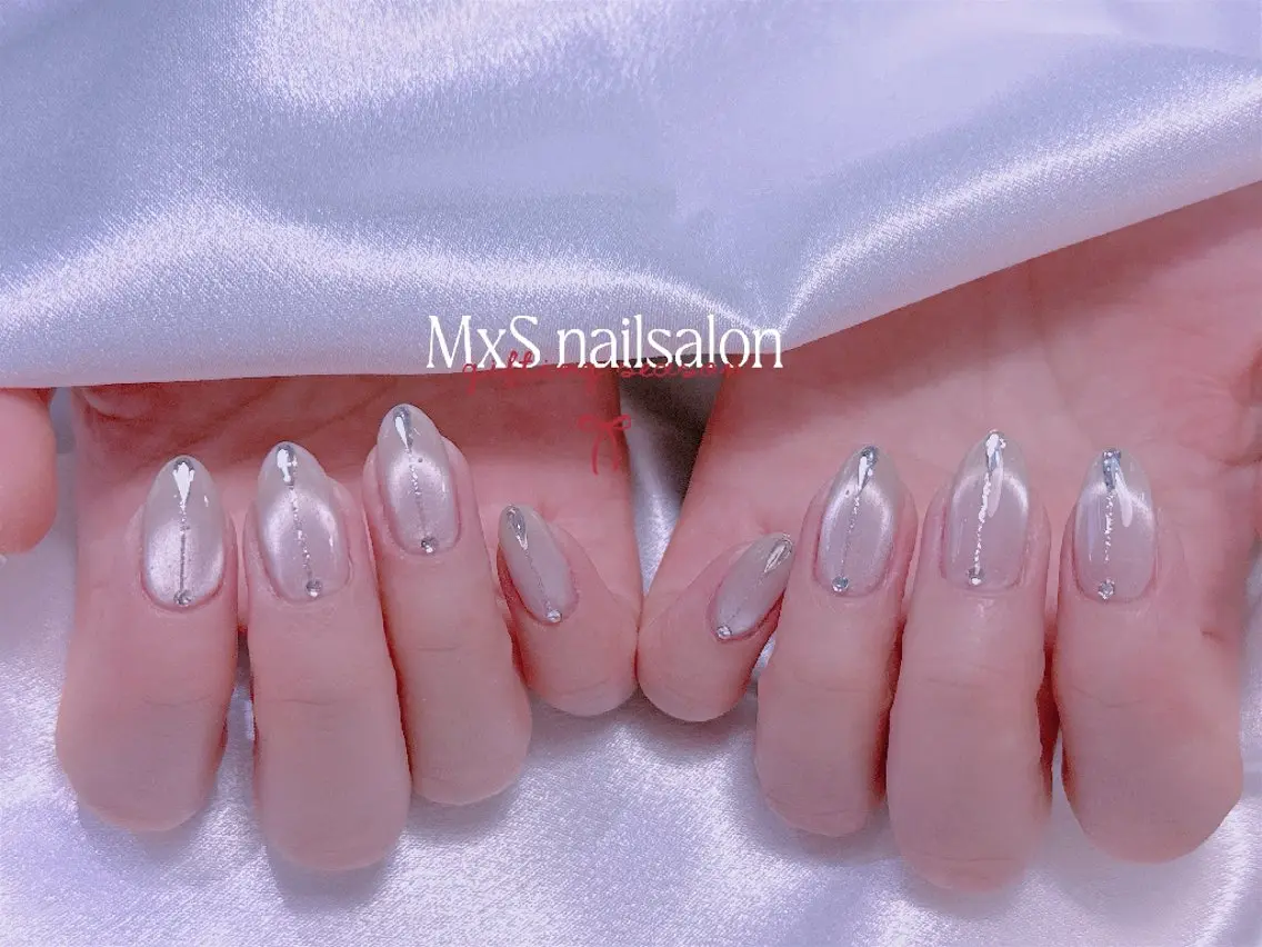ネイル ハンドネイル ハンドケア MxS リィリィのネイルデザイン