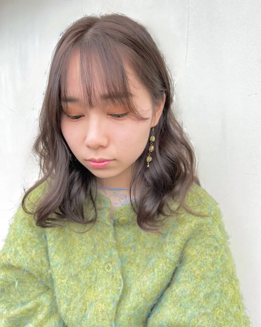 カラー 縮毛矯正/ レイヤー/ミディアムのヘアスタイル