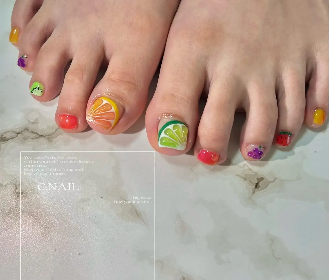 ネイル フラッシュネイル フットネイル グラデーション グリーン ハート C.Nail &Eyeのネイルデザイン