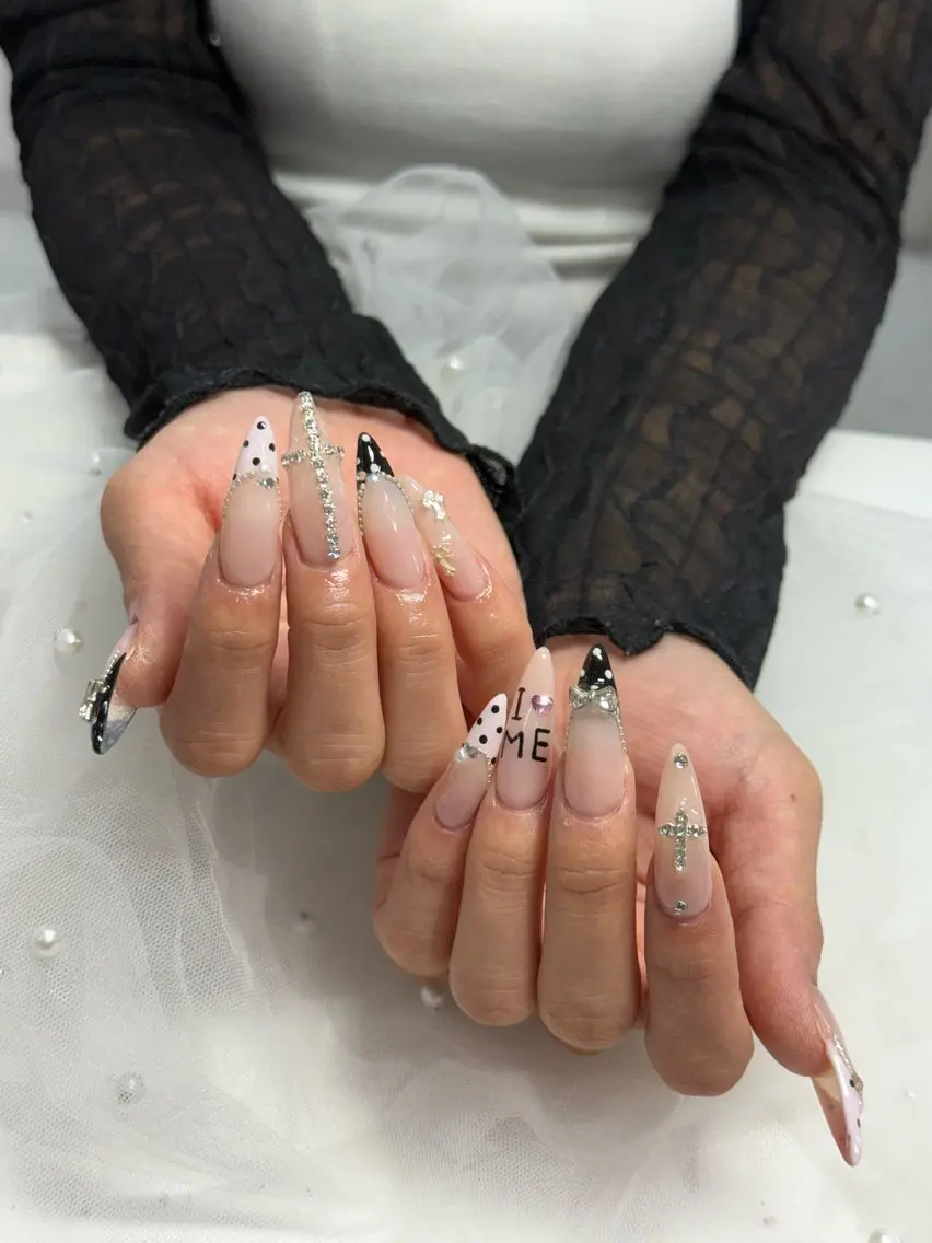 ネイル ドット ハンドネイル WOLTOKYO渋谷 yunaのネイルデザイン