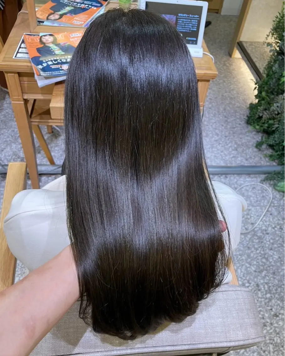 カラー 🩵🫧mei mei 🫧🩵のヘアスタイル