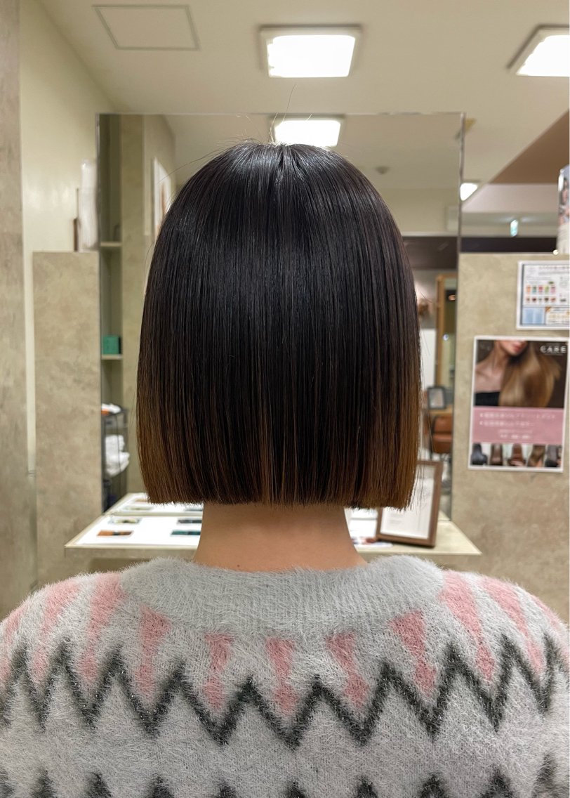 ショート 縮毛矯正 ナナミ🎀ワンカラー ♡韓国カラーのヘアスタイル