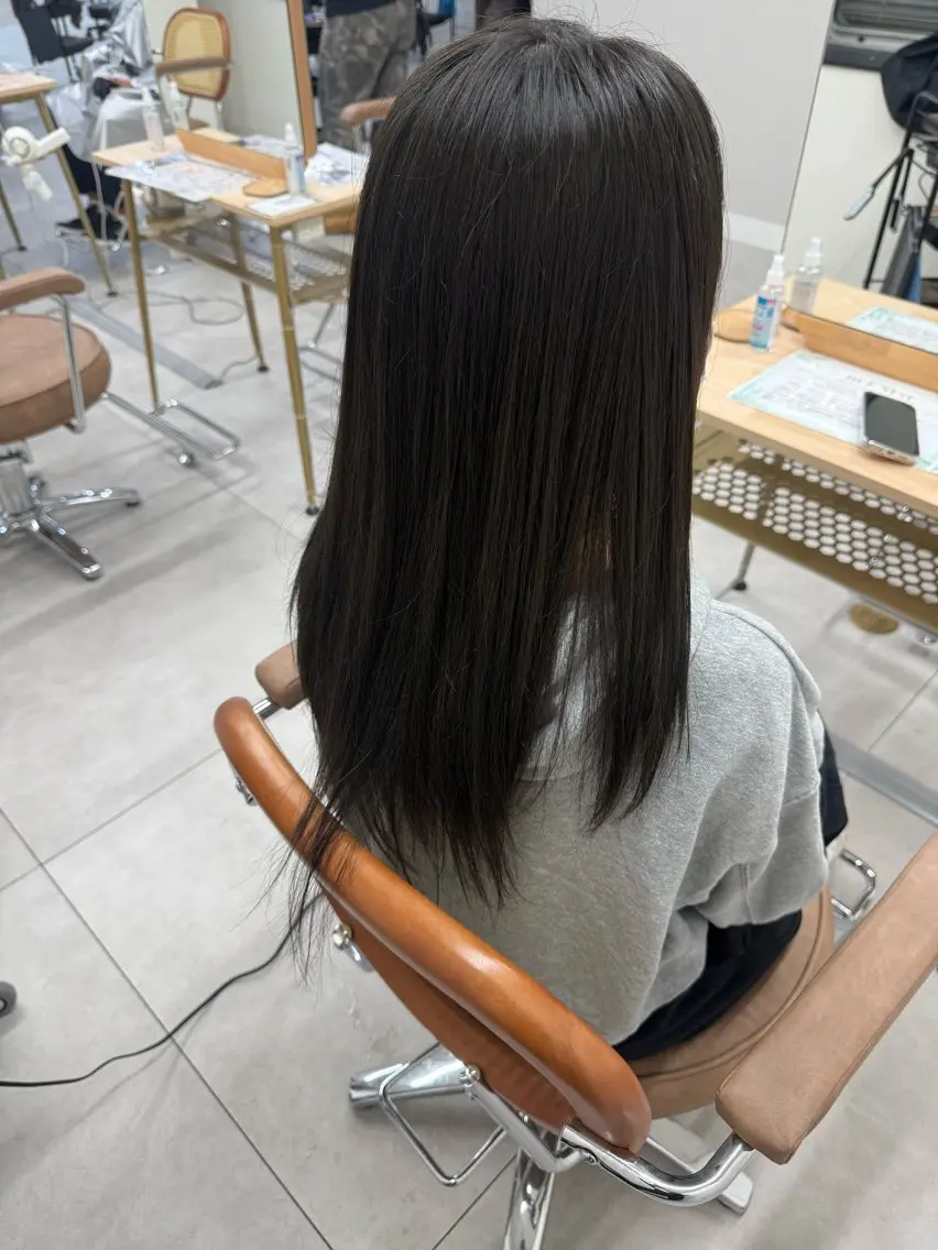 ロング カット ヘアカラー トリートメント 古藤 朔のヘアスタイル