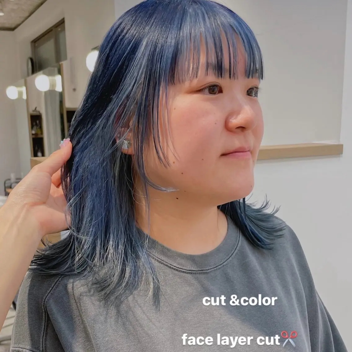ミディアム カラー ブルーカラー デザインカラー ヘアカラー ニイ/栄/ ボブカットモデル募集のヘアスタイル